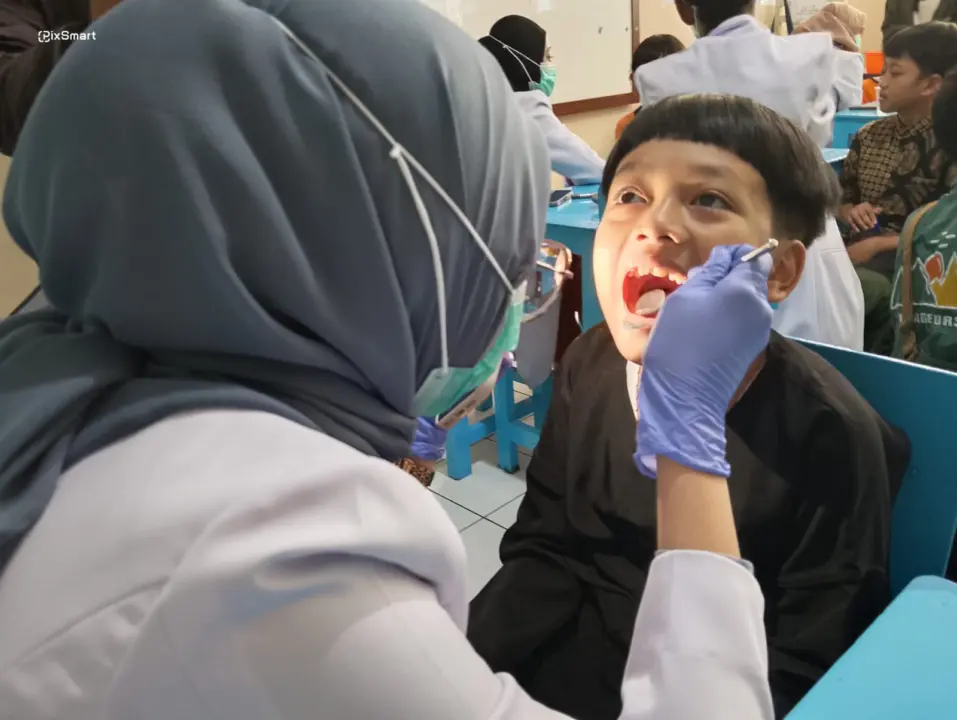 RSGM Unjani Beri Edukasi Kesehatan Gigi Gratis bagi Siswa SD Interaktif Gemilang (Sarah/Koran Mandala)