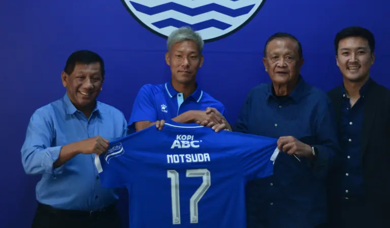 Resmi Berseragam Persib, Gakuto Notsuda Pilih Nomor Punggung 17 Resmi Berseragam Persib, Gakuto Notsuda Pilih Nomor Punggung 17