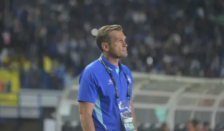 Pelatihan Persib Bandung Igor Tolic