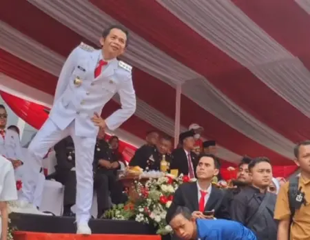 HUT RI ke-81 Jadi Pesta Rakyat di Purwakarta,Om Zein-Bang Ijo Sapa Warga Bupati Purwakarta Om Zein (Rachma/Koran Mandala)