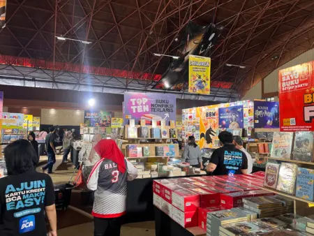Satpol PP Perketat Pengawasan di Big Bad Wolf Bandung, Antisipasi Anak Terpisah dan Barang Hilang Big Bad Wolf Book Sale Perdana Digelar di Bikasoga, Dorong Minat Literasi Warga Bandung
