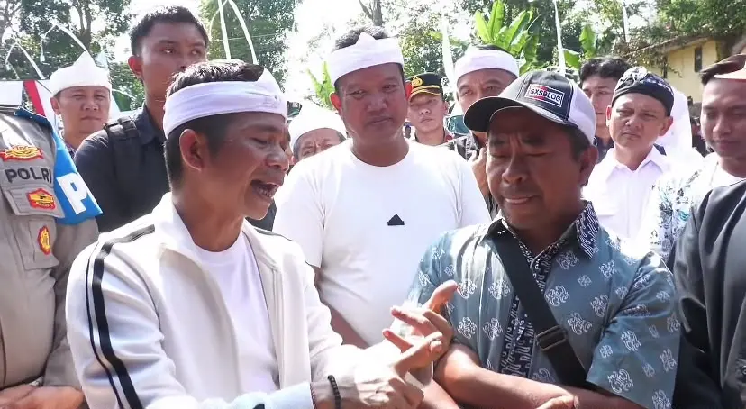 Bupati Purwakarta Saepul Bahri Binzein