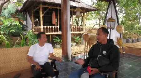 Empat Tahun Tertahan di Arab Saudi, Nuraini Akhirnya Punya Harapan Pulang Berkat Om Zein Empat Tahun Tertahan di Arab Saudi, Nuraini Akhirnya Punya Harapan Pulang Berkat Om Zein