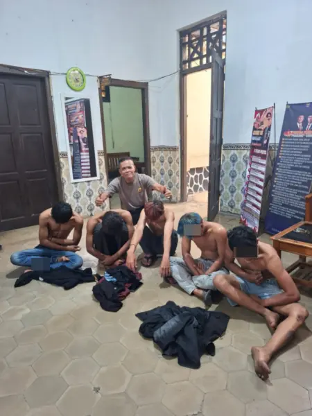 Polsek Cibatu Amankan Lima Pemuda Diduga Mabuk dan Berkendara Ugal-ugalan