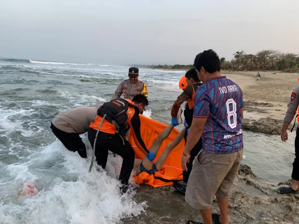 Seluruh Korban Laka Laut Pantai Karangpapak Ditemukan, Operasi SAR Resmi Berakhir