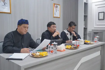 Bupati Garut Bidik Sektor Pariwisata dan Hotel untuk Dongkrak PAD, Aset Daerah Juga Dioptimalkan Bupati Garut, Abdusy Syakur Amin, mengatakan tren kunjungan wisata ke Garut terus meningkat