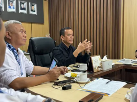 Gerbang SDN 026 Bojongloa Digembok Ahli Waris, Kadisdik Bandung Bilang Begini Kepala Dinas Pendidikan Kota Bandung, Asep Saeful Gufron