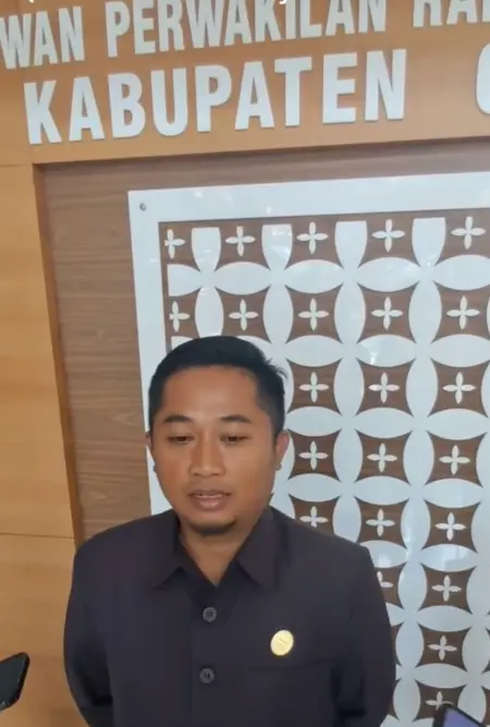 DPRD Garut Dukung Jalan Bratayuda dan A Yani Beralih Status Jadi Jalan Provinsi Anggota DPRD Garut Dadan wadiansyah dukung alih status jalan,Selasa (18/8/2026)