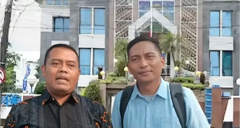 Warga Purwakarta melayangkan Somasi terkait Sertifikat rumah (Istimewa)