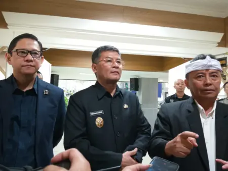 DPRD Jabar dan Pemprov Jabar sepakat melakukan Pinjaman 3,4 triliun (Sarah/Koran Mandala)