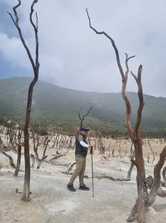 Hutan mati Gunung Papandayan Garut,Minggu (13/9/2026)