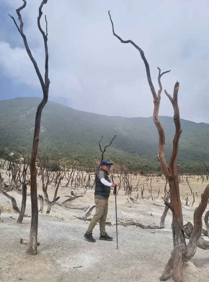 Hutan Mati Papandayan, Destinasi Eksotis Ramah Pendaki Pemula Hutan mati Gunung Papandayan Garut,Minggu (13/9/2026)