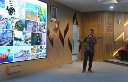 Tel-U Dorong Penguatan Ekosistem Kabel Bawah Laut Indonesia