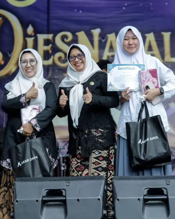 Dari Koin Rp500, Mimpi Syakira Menjejak Tanah Suci Akhirnya Terwujud