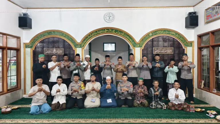 Kapolres Pangandaran Gelar Subuh Keliling di Sidamulih, Ajak Warga Perkuat Kamtibmas
