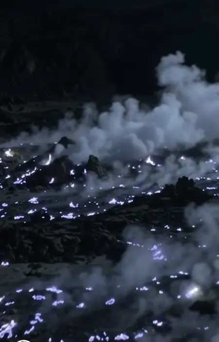 Blue Fire Muncul Di TWA Gunung Papandayan Garut,Aktifitas Pendakian Ditutup