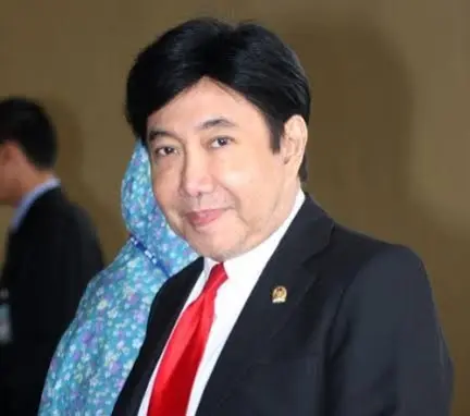 Mohammad Guruh Irianto Soekarnoputra atau Guruh Soekarnoputra