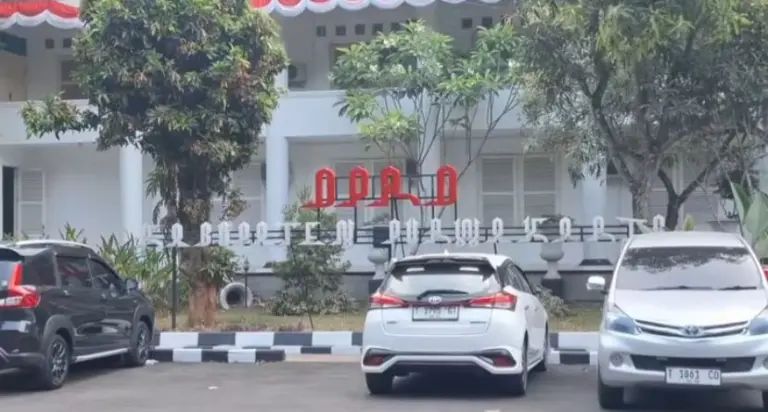 BK DPRD Purwakarta Masih Bungkam, Video Dugaan Anggota Dewan di Hiburan Malam Terus Disorot Kantor DPRD Purwakarta