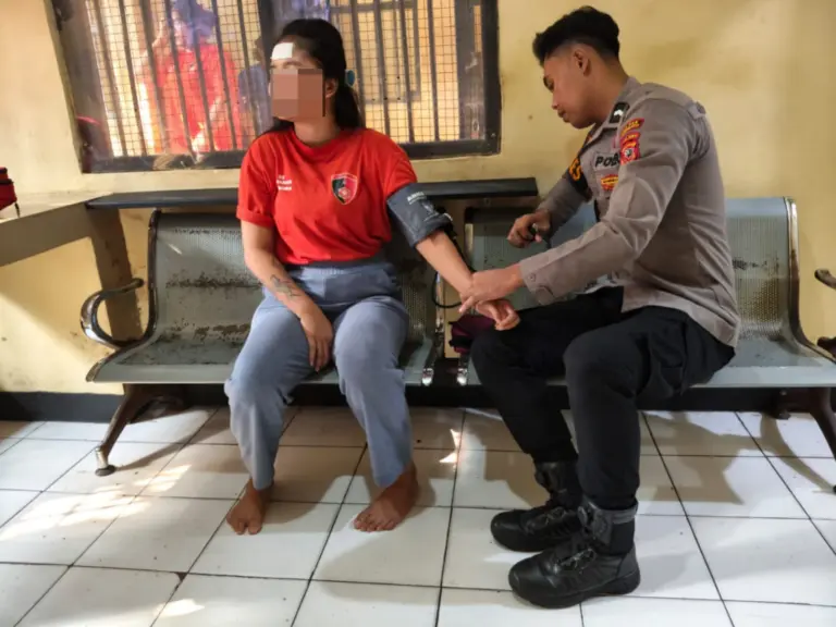 Kesehatan Tahanan di Rutan Polres Purwakarta Dipantau Rutin, Keluhan Langsung Ditindaklanjuti Kesehatan Tahanan di Rutan Polres Purwakarta Dipantau Rutin, Keluhan Langsung Ditindaklanjuti