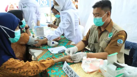 Wamenkes Sebut Pemeriksaan TBC Bakal Gunakan Metode Baru Alat Deteksi TBC Secepat Tes Swab COVID-19 Segera Hadir di Kota Tasikmalaya Mulai 2027 (Istimewa)