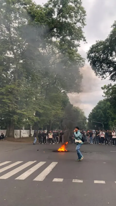 Era Farhan-Erwin, Mahasiswa Tawarkan Solusi Persoalan Kota Bandung Ketua HMI Fakultas Dakwah Universitas Islam Bandung, Faris Jihadi Hanifa, mendorong Pemkot Bandung memperkuat solusi persoalan dasar masyarakat. (Dok: Pribadi)