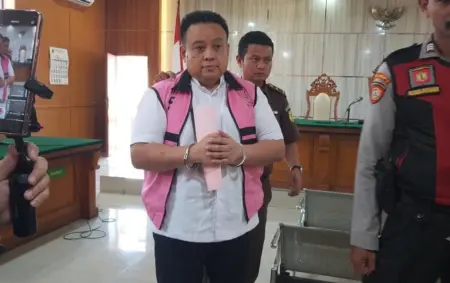 Majelis Hakim Soroti BAST dan Fee Miliaran Pengadaan Ayam BLD PT BDS Eks Dirut PT BDS, Yanuar Budinorman (Sarah/Koran Mandala)