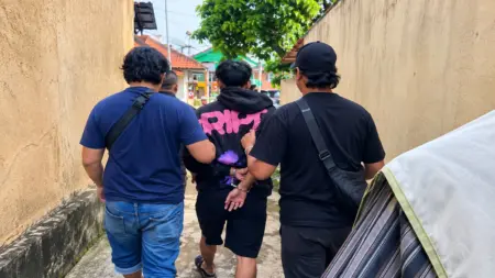 Polsek Malangbong dan Unit Reskrim Polres Tangerang bekuk MI warga Sukabumi, Rabu(30/9/2026). (Foto:KRIS)