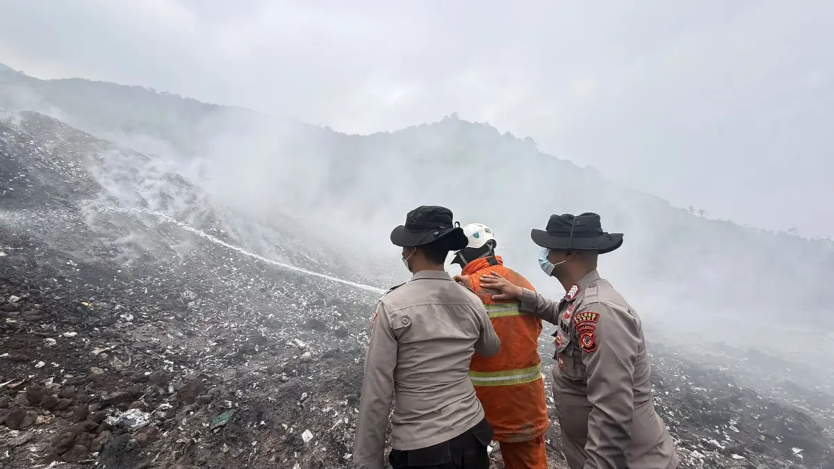 Kebakaran TPA Pasir Bajing (Istimewa)