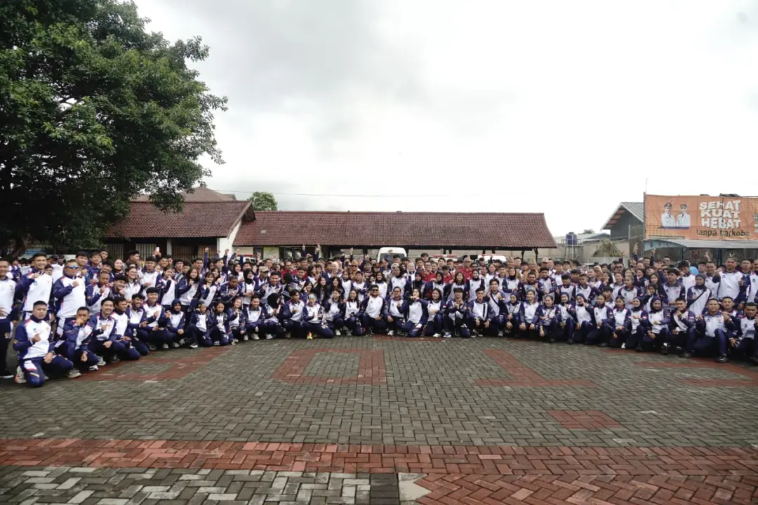Kabupaten Garut memberangkatkan 783 kontingen untuk Porprov Jabar 2026 di tengah keterbatasan anggaran, dengan target bersaing dan membawa pulang medali.