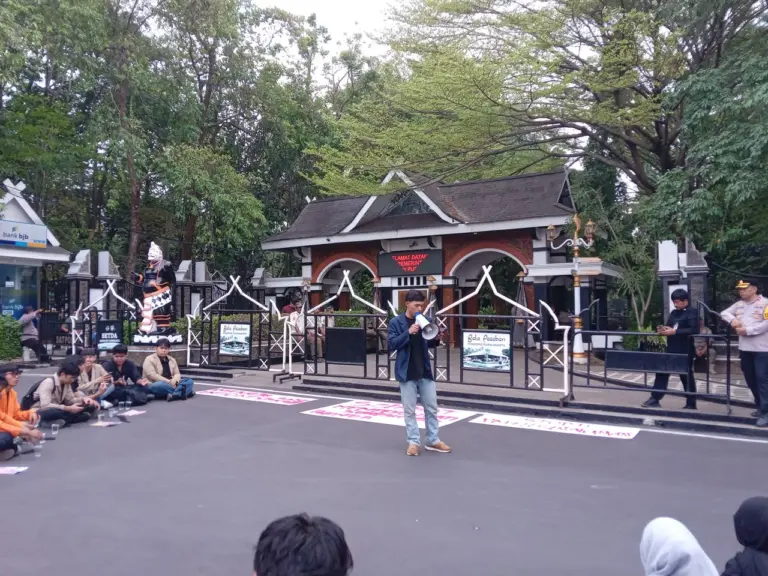 Sumpah Pemuda Jadi Panggung Kritik, Mahasiswa Purwakarta Siapkan Gerakan Lanjutan Sumpah Pemuda Jadi Panggung Kritik, Mahasiswa Purwakarta Siapkan Gerakan Lanjutan