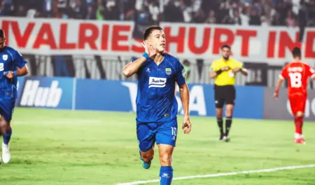 Pemain Persib Bandung Mariano Peralta