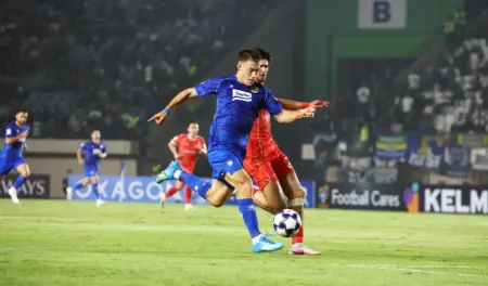 Persib Tundukkan Viettel FC 1-0, Kartu Merah Marc Klok Jadi Catatan di ACL Two