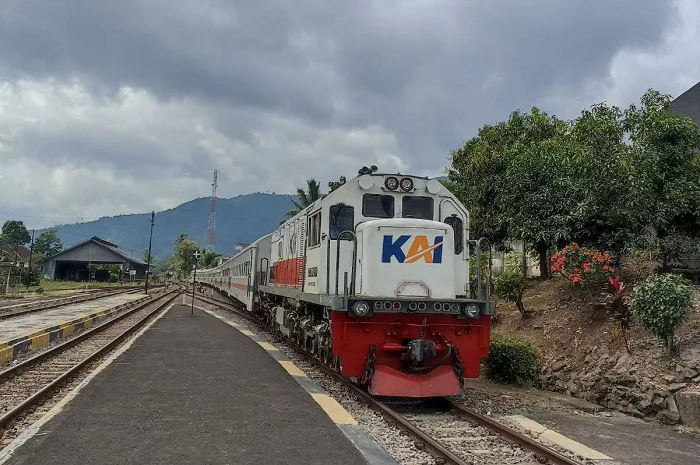 Libur Idul Adha Pakai Kereta? Ada 58 Perjalanan Commuter Line, Catat Daftarnya