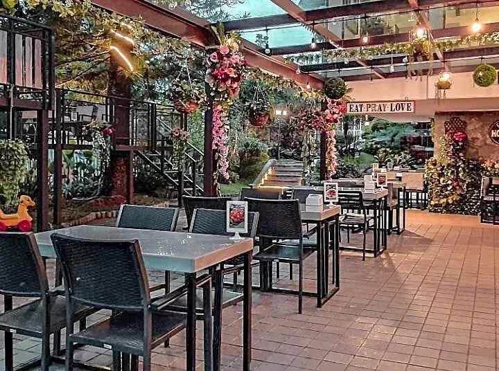 Rekomendasi Cafe di Bandung Meizon Cafe & Resto by Dago Bakery