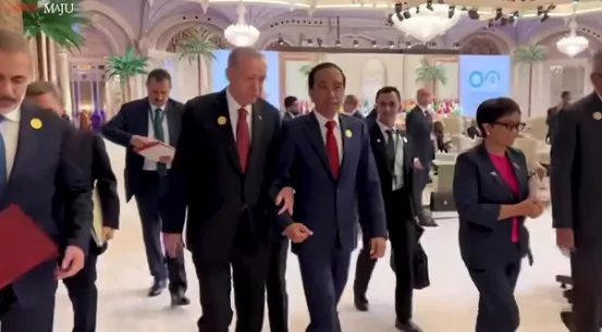 Kontribusi Indonesia di KTT OKI: Jokowi Siap Berperan dalam Negosiasi Penyelesaian Konflik Israel-Palestina
