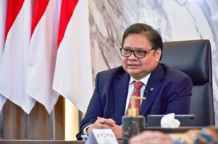 Airlangga Hartarto, Menteri Koordinator Perekonomian.