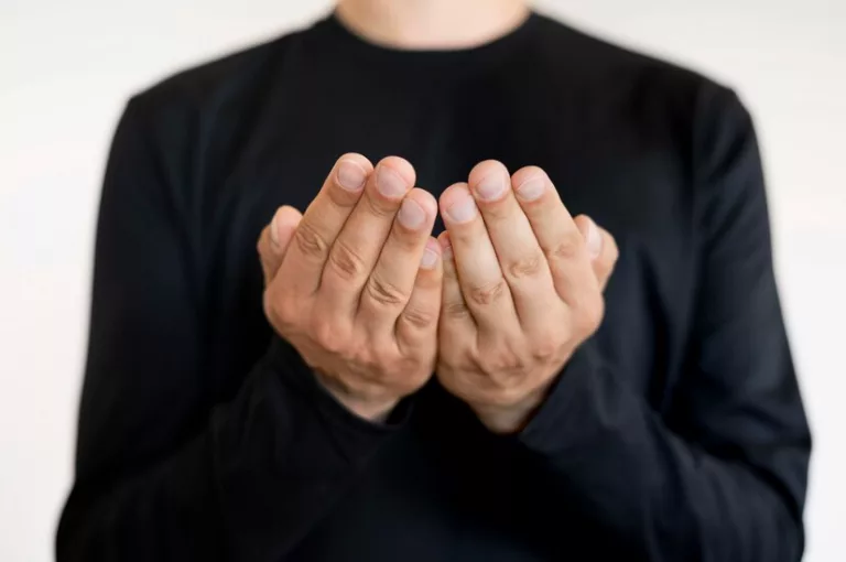 Bacaaan Doa Urusan Hidup Lancar, Bahasa Arab, Latin, dan Terjemahan Indonesia
