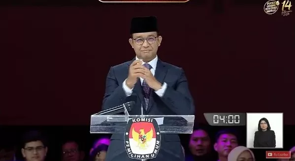 Debat Final Capres 2024: Ini Arti Isyarat Tangan Anies Baswedan sebelum Sampaikan Visi Misi