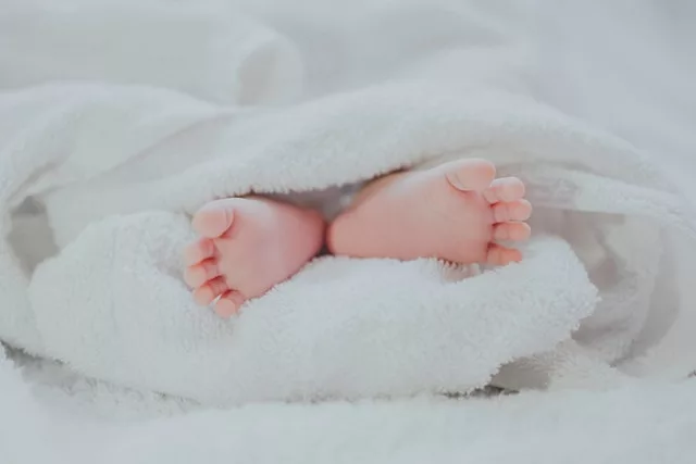 Kematian Bayi 1,5 kg di Tasikmalaya, Dugaan Keterlibatan Klinik dalam Konten Photoshoot, Berapa Berat Badan Ideal Bayi?