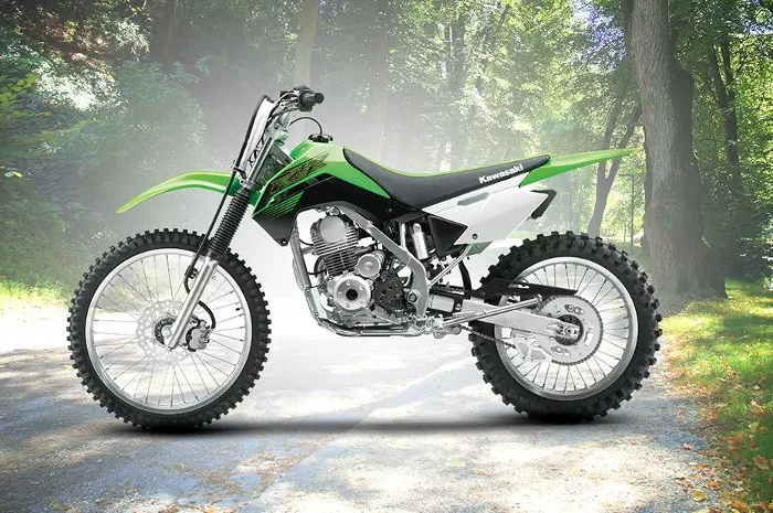 Cuma 500 Ribuan, Motor Kawasaki KLX 140R Sudah Bisa Anda Miliki, Yakin Gak Mau Kredit?