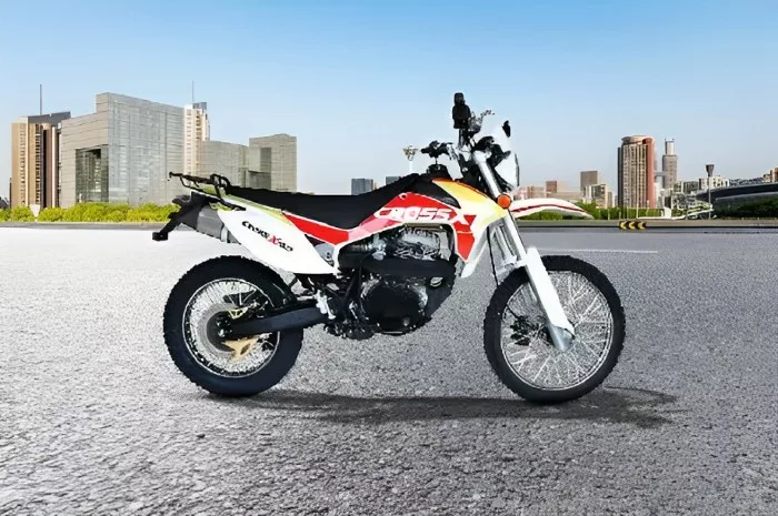 Kredit Motor Viar Cross X 150 Cuma 600 Ribuan! Mesinnya Sama, Tapi Harganya 16 Juta Lebih Murah dari Kawasaki KLX150!
