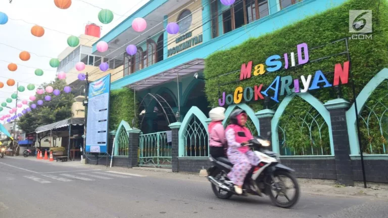 Masjid Jogokariyan di Yogyakarta
