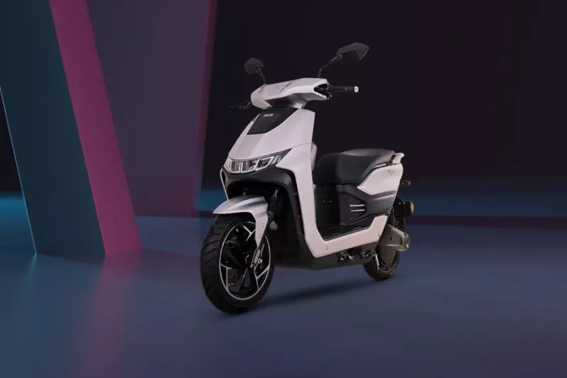 Bisa Tempuh 100 km, Ini Skema Cicilan Motor Listrik Yadea T9