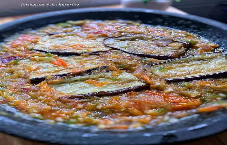 Sambal terong rebus dan telur dadar