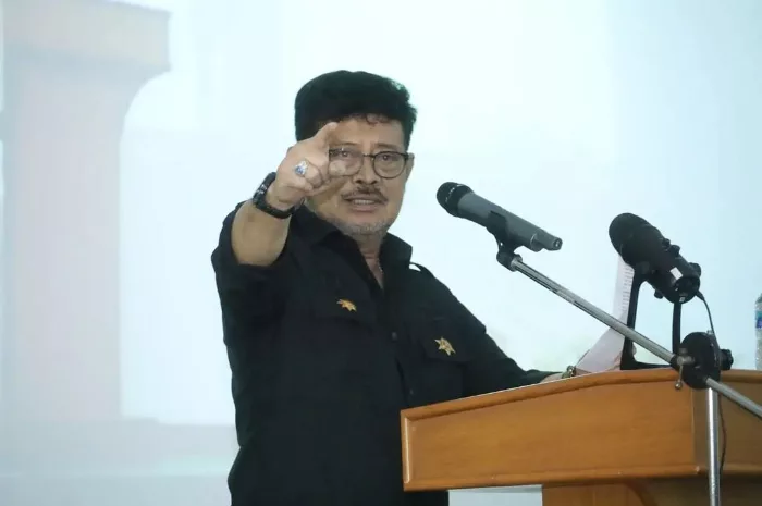 Syahrul Yasin Limpi, Menteri Pertanian non-aktif jadi tersangka korupsi Kementan.